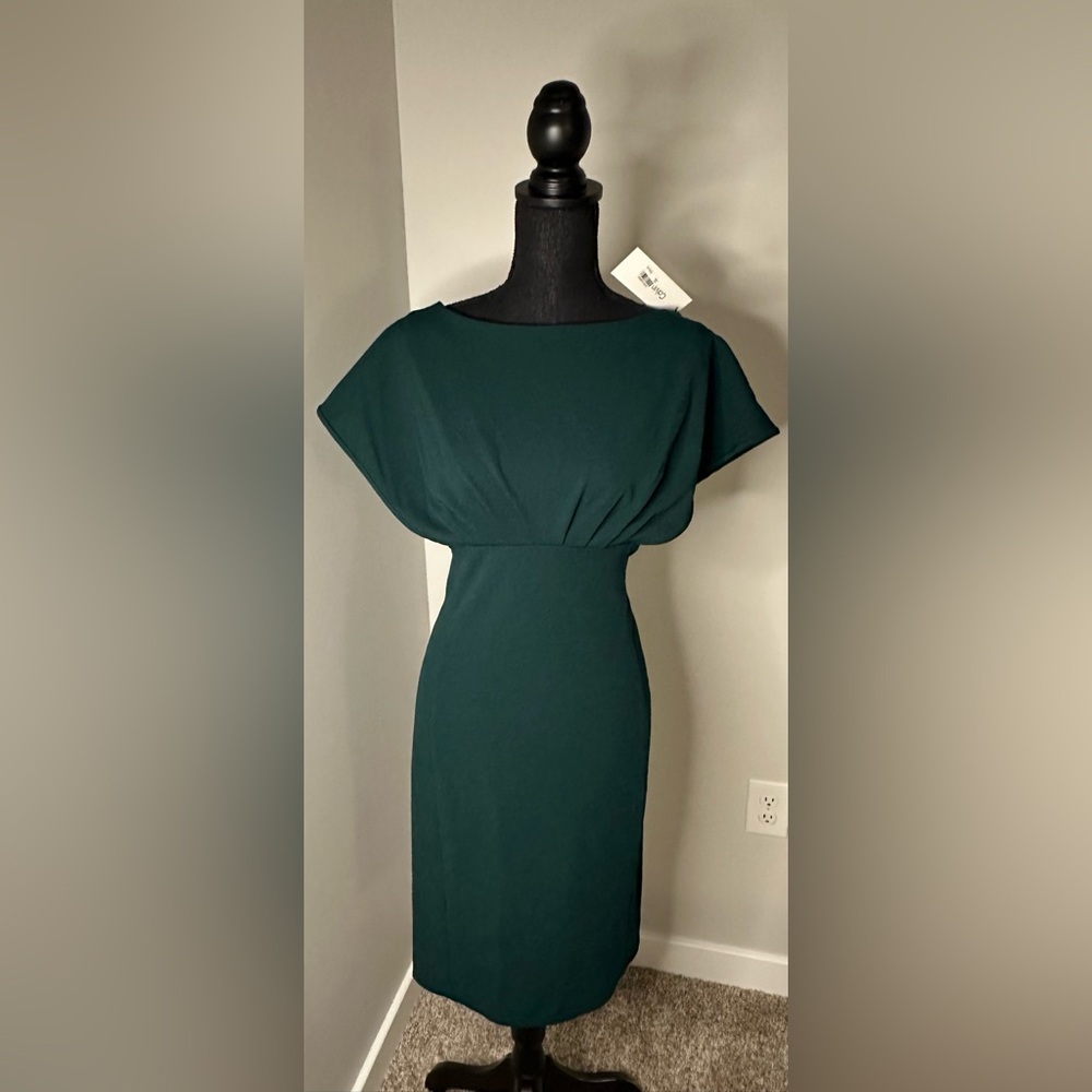 NWT! Calvin Klein Beautiful Emerald Green Midi Dress